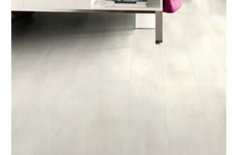 Aspen Light Oak Pure 8mm Laminate Flooring – 2.26m2