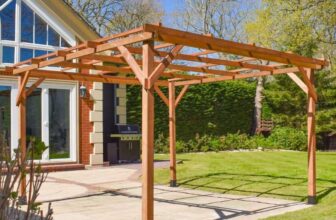 BPS Deluxe Wooden Pergola 3mX3m