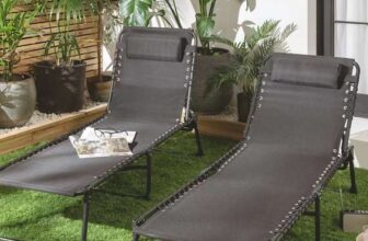 Black Zero Gravity Sunlounger – Set of 2. Free C&C