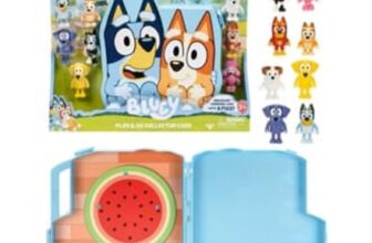 Bluey S10 Collector Case & Figures