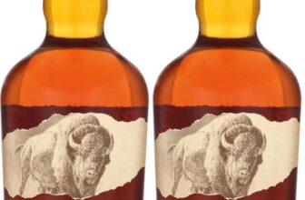 Buffalo Trace Kentucky Straight Bourbon Whiskey, 70cl, ABV 40% – Ideal partner in Old Fashioned Cocktail (Pack of 2) With Max S&S £32.27