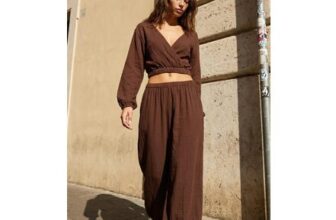 Cheesecloth Long Sleeve Wrap Top – Extra 10% Off, with Code: EXTRA