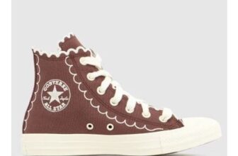 Converse All Star Hi in Dark Brown