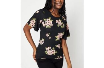 Crew Neck Flutter Sleeve Top