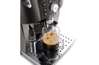 DELONGHI Magnifica S ECAM250.33.TB Bean to Cup Coffee Machine. Open Box £205.72 with code – Sold by Currys Clearance