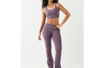 DSGN Studio Sculpt Fold over Waistband Flared Legging