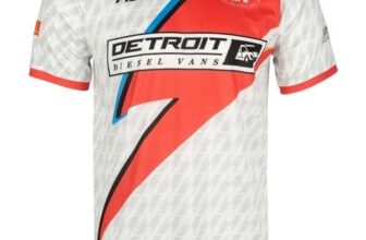 David Bowie Aladdin Sane Panic in Detroit Novelty Football Shirt – Del Boys Online Shop