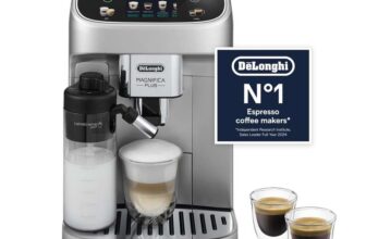 DeLonghi ECAM322.70.SB Magnifica Plus Automatic Coffee Machine with LatteCrema Hot