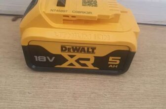 DeWalt DCB184 18V xr XR Li-Ion powertool Battery. 5 AH £46.74 / 4 AH £37.14