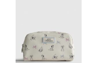 Disneys 101 Dalmatians Makeup Bag