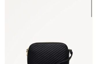 Dukes Place Medium Ziptop Cross Body Bag