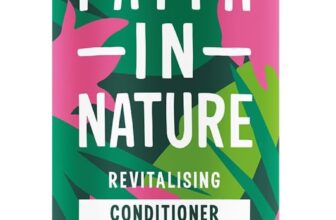 Faith In Nature Natural Dragon Fruit Conditioner, Revitalising for Oily Hair & Scalp, Vegan & Cruelty Free, No SLS, Silicones or Parabens, 400ml