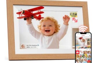Frameo WiFi Digital Photo Frame 10.1 Inch Natural Wood
