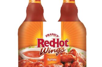 Franks RedHot Wings Buffalo Sauce, 2 x 680ml