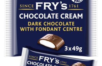 Frys Chocolate Cream/Peppermint Cream Chocolate Bar 3 Pack Multipack 147g (3 x 49g)