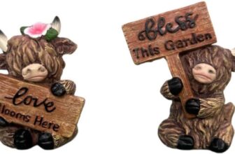 Garden Ornaments Outdoor, 2PCS Cute Highland Cows Holding Welcome Cards, Waterproof Resin Yaks Handicraft, Courtyard Landscape Decoration, Creativity Birthday Gifts for Mum Friend Colleague
