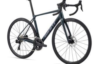 Giant TCR Advanced 1 105 Di2 Road Bike