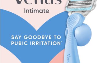 Gillette Venus Pubic Hair Razor for Women with Aloe, Precision Trimmer for Sensitive Skin, 1 Handle and 1 Blade Refill, Public Hair & Skin
