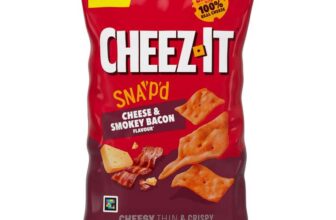 Kelloggs Cheez-It Cheese & Smokey Bacon Crackers 150g £1.42 S&S