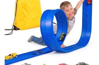 Kosmoflux Flexible Car Track, 4 Die-Cast Cars, Storage Bag