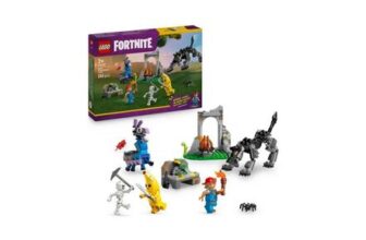 LEGO Fortnite Peely & Sparkplugs Camp, Gaming Toy 77075773/7390