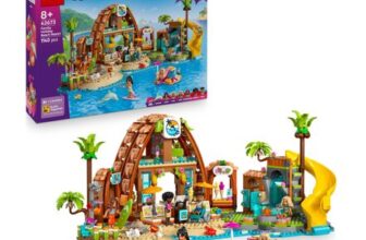 LEGO Friends Family Holiday Beach Resort