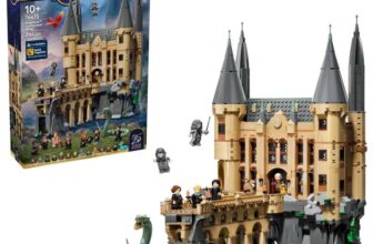 LEGO Harry Potter Hogwarts Castle: East Wing, 13 Minifigures & Collectible Patronus 76473