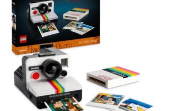 LEGO Ideas Polaroid OneStep SX-70 Camera Set for Adults