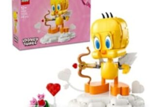 LEGO Looney Tunes Sweetheart Tweety Bird Set 40824