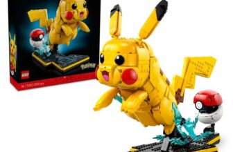 LEGO Pokémon Pikachu and Poké Ball Set 72152