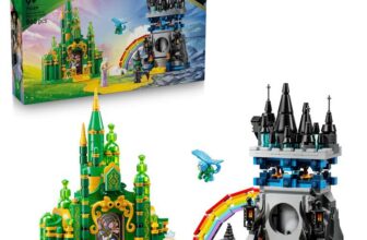 LEGO Wicked Emerald City & Kiamo Ko Castle 75689