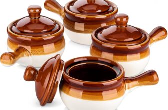 LOVECASA 16 OZ French Onion Soup Crocks with Lid,Porcelain Soup Bowls with Extended Handle,Serving Bowls for Chili, Beef Stew, Cereal, Pot Pies, Lasagna,Microwave/Oven-Safe,Set of 4