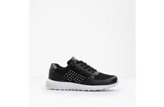 Lace-up Trainers