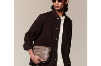 Lacoste Ossian Leather Reporter Bag
