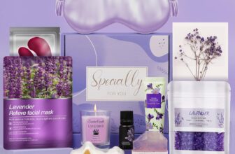 Lavender Pamper Gift Set for Women, Luxury Bath and Spa Gift Box, Self Care Relaxation Gifts for Her, Birthday Gifts for Mum, Wife, Sister, Best Friend, Teacher and Colleague