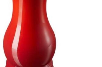 Le Creuset Classic Adjustable Salt Mill Grinder, 40g, 21 cm, Cerise