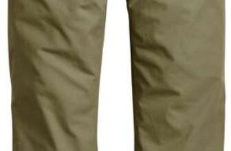 Levis Mens Chinos – Size 30W 34L