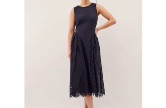 Lydia Sleeveless Lace Midi Dress Blue