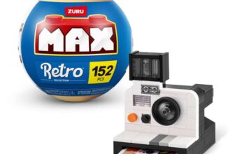 MAX Premium Retro Building Bricks (Retro Camera) Novelty Toy