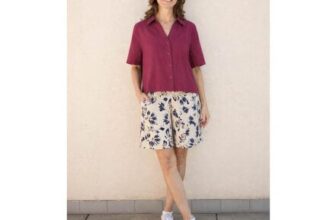 MaPauletta Medieval Blue Print Shorts