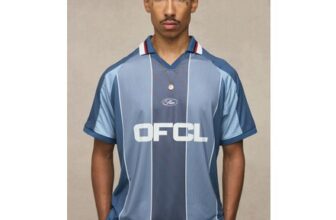 Man Regular Fit Man Official Football Top