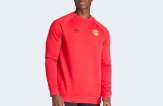 Manchester United Essentials Trefoil Crew Sweatshirt