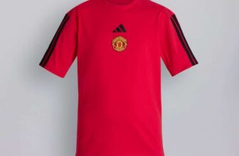 Manchester United x adidas Kids Essentials 3-Stripes T-Shirt – Age 13-14
