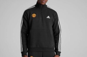 Manchester United x adidas Mens Essentials 3-Stripes 1/4 Zip Sweatshirt Black