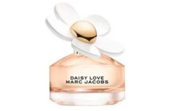 Marc Jacobs Daisy Love Eau De Toilette