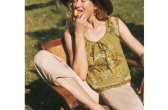 Megan Cropped Barrel Trousers Natural