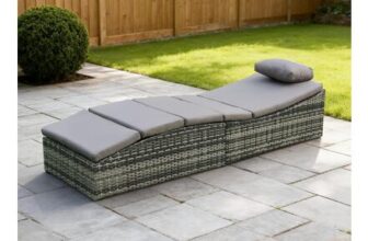 Modern Rattan Weather Resistant Outdoor Sun Lounger