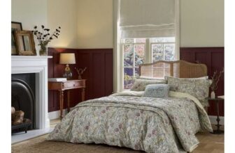 Morris & Co Golden Lily Duvet Set – Fig