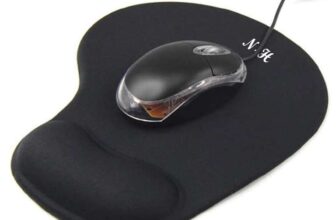 New Horrizon – Black Anti-Slip Mouse Mat with Gel Foam Rest Wrist Support – Sold by NewHorrizon / FBA