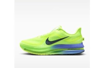 Nike Pegasus Premium Mens Road Running Shoes